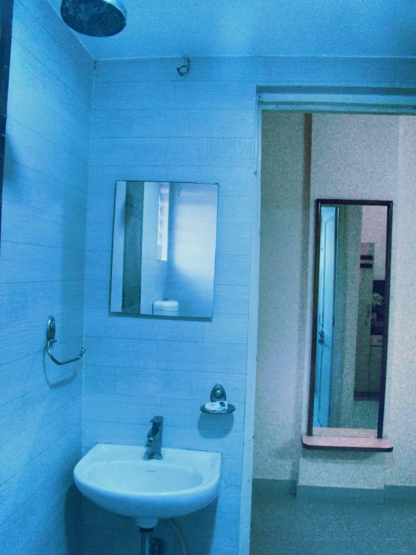 OYO 7439 Hotel Gayatri Inn Annex