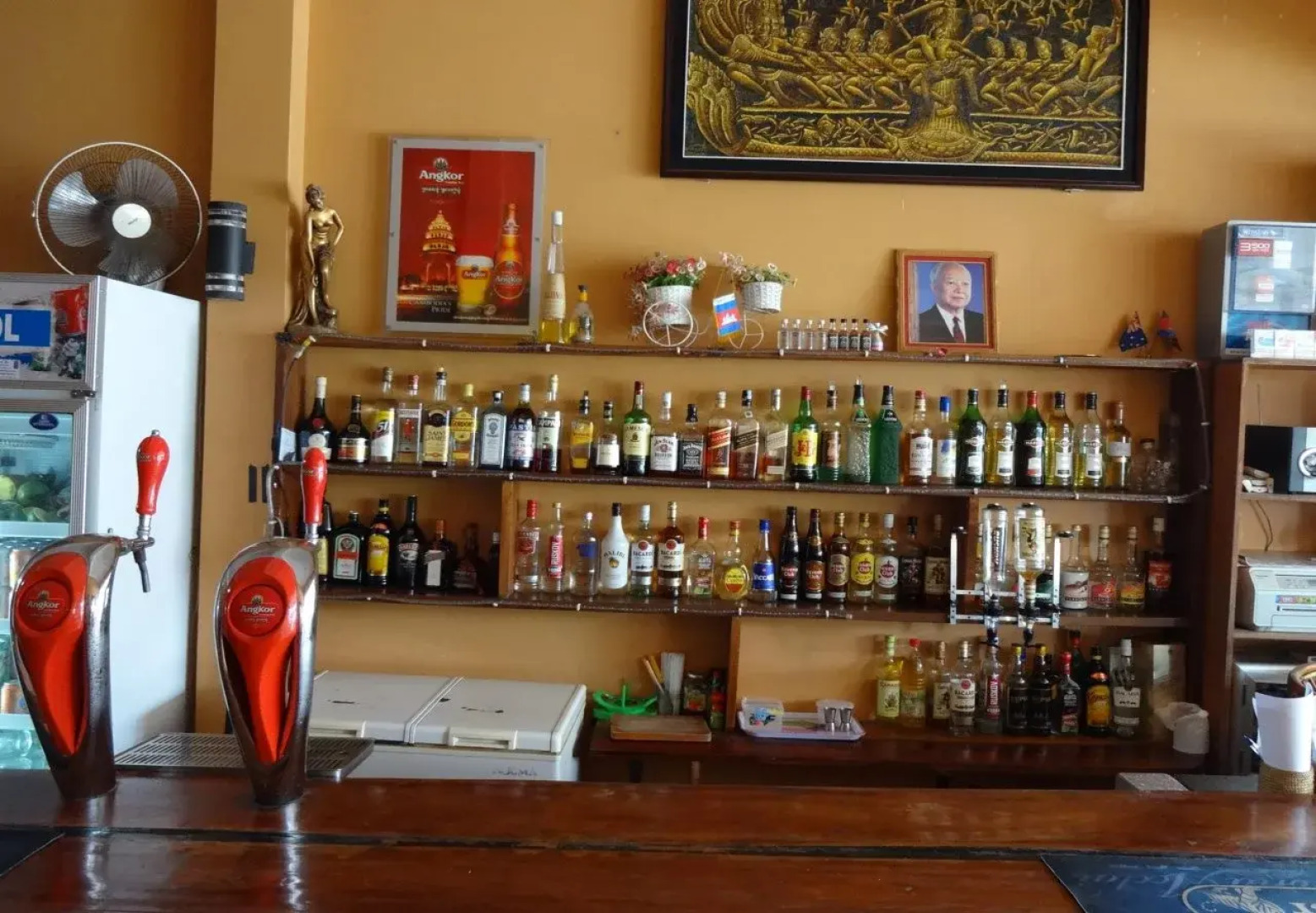 Kong Bar & Guesthouse