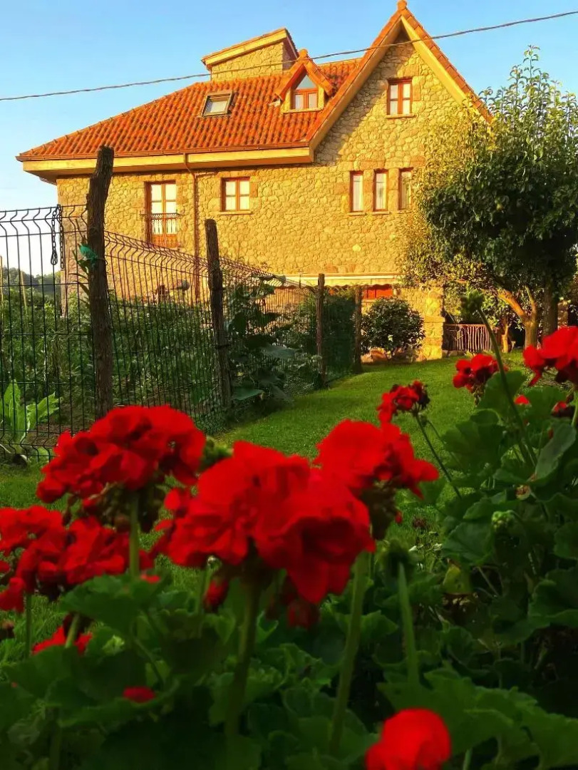 Hotel Rural La Llosa De Samano