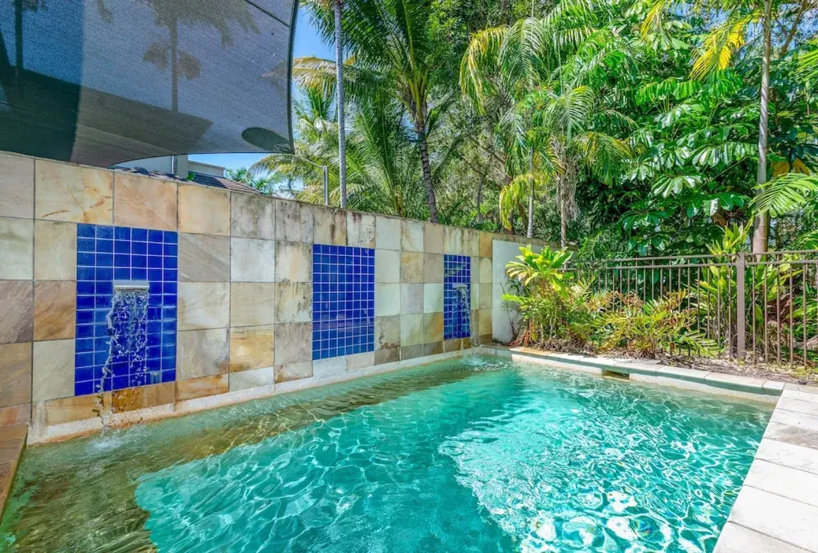 Seascape Holidays at Seascape Temple