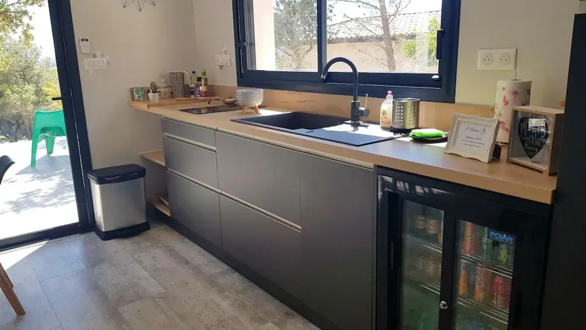 House With one Bedroom in Mornas, With Enclosed Garden and Wifi