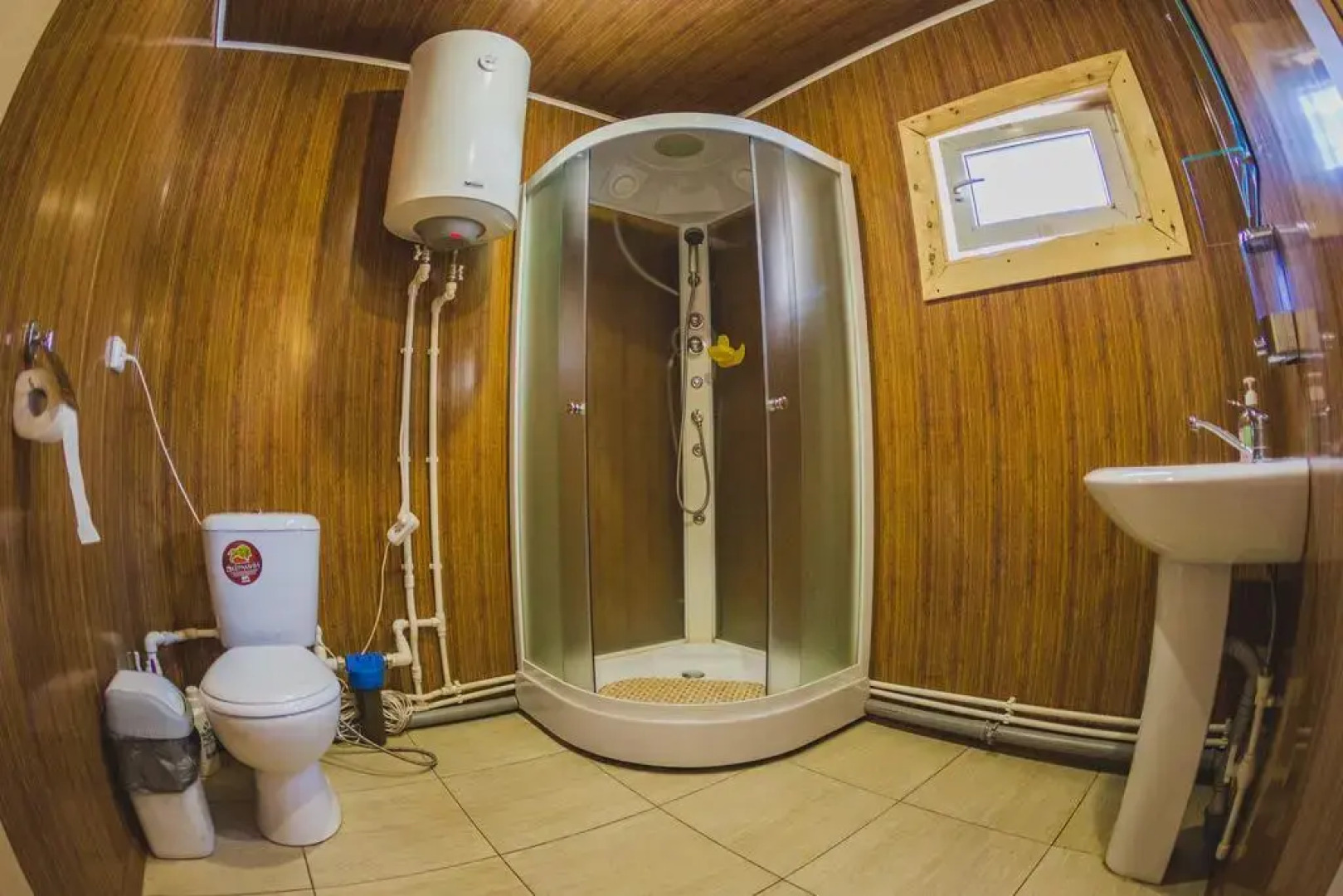 Baza otdikha Ekostrovskaya