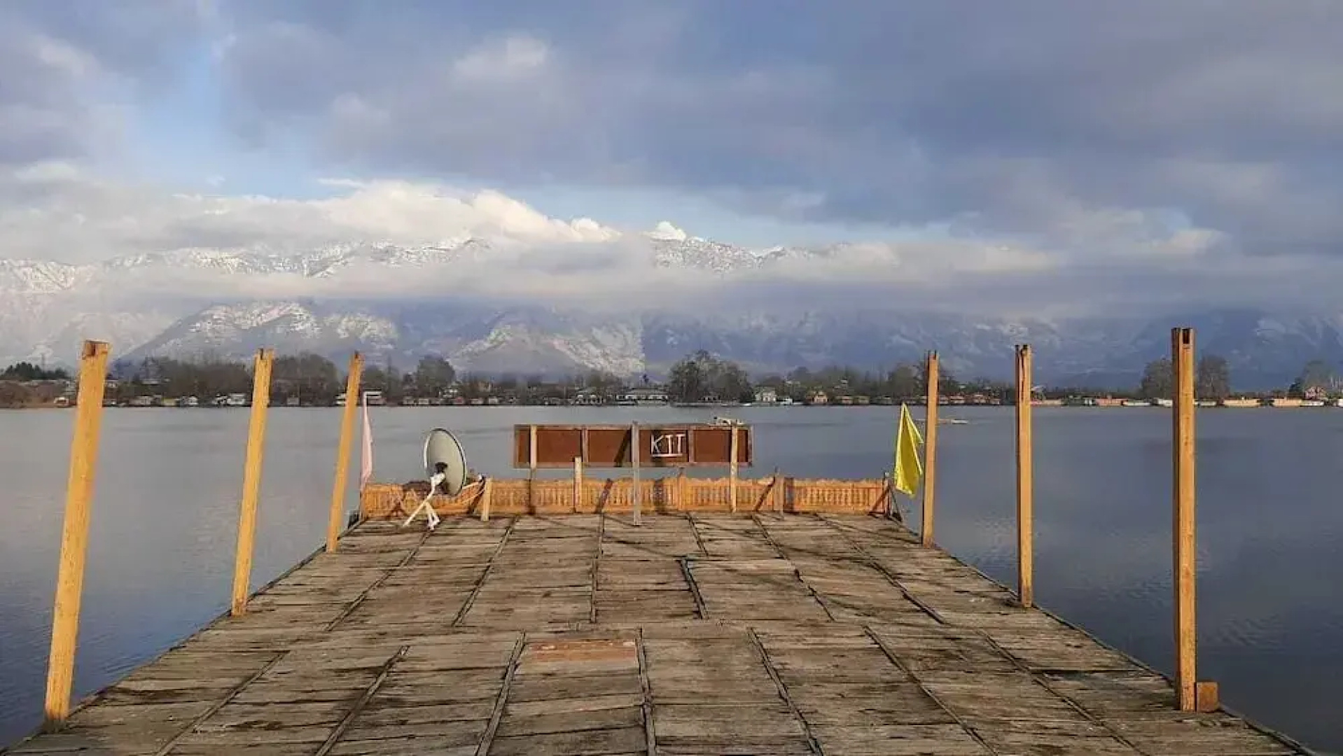 New kolohai Group of Houseboats