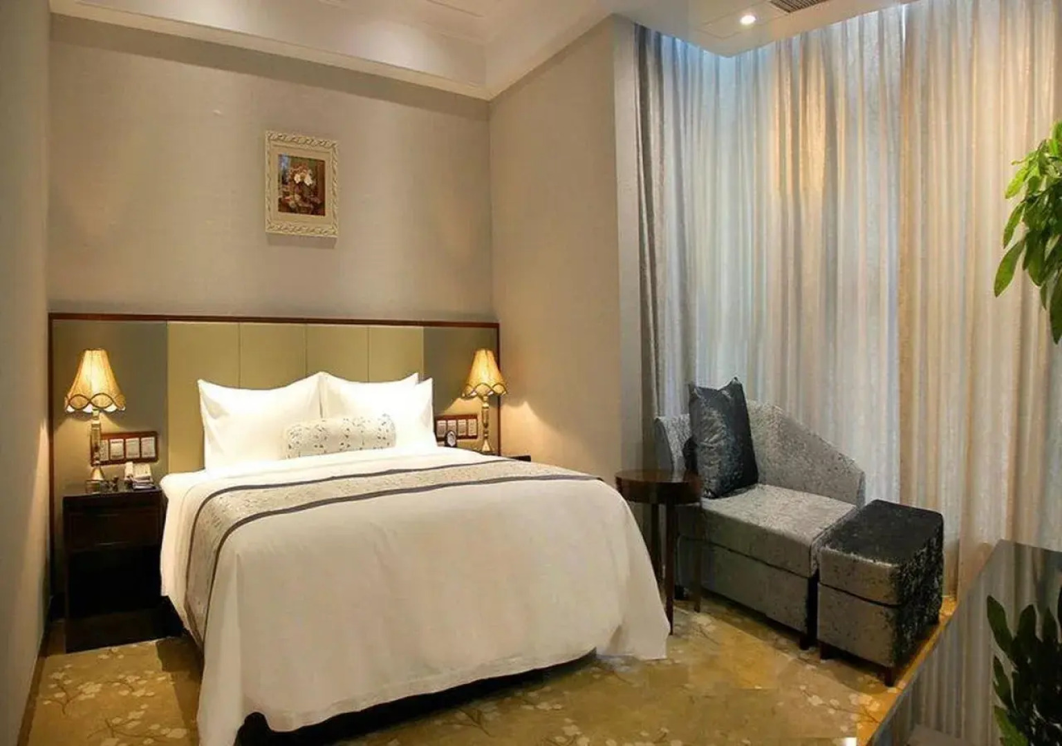 Gloria Plaza Hotel Qingdao