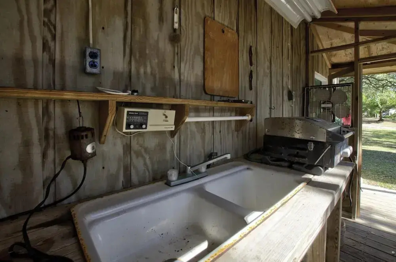 Core Sound Lodge 3 Bedroom Home by RedAwning