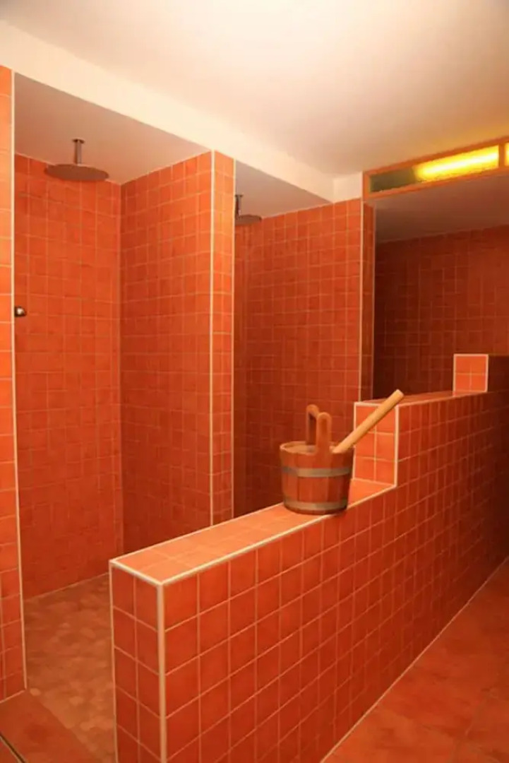 Strandhotel & Restaurant Mirow