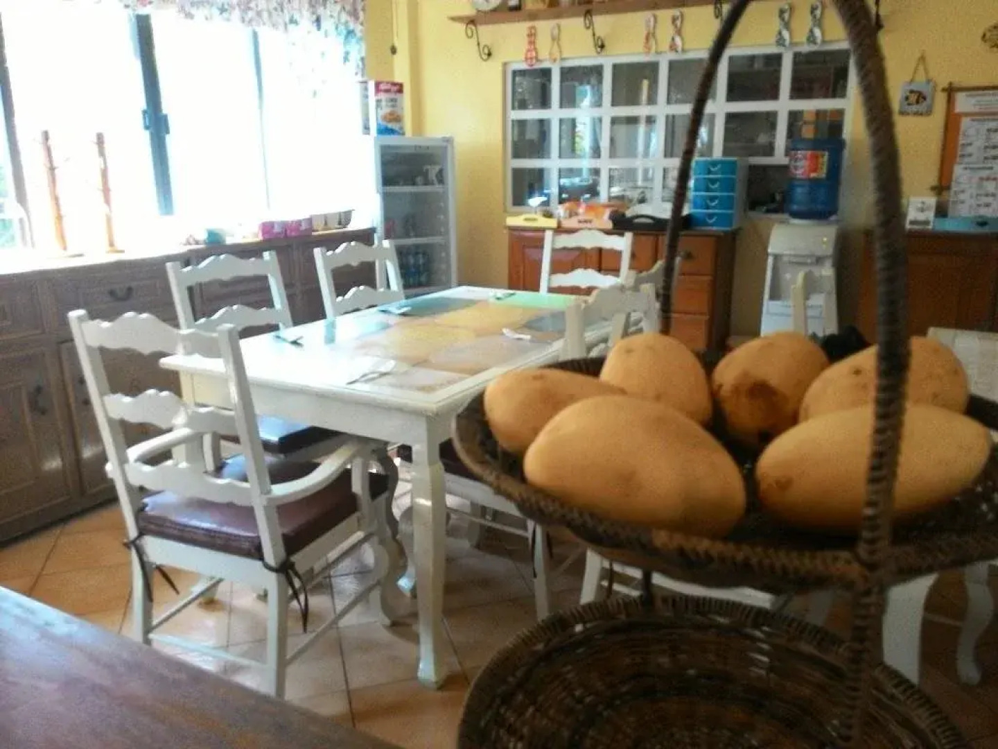 Marvin's Seaside Inn