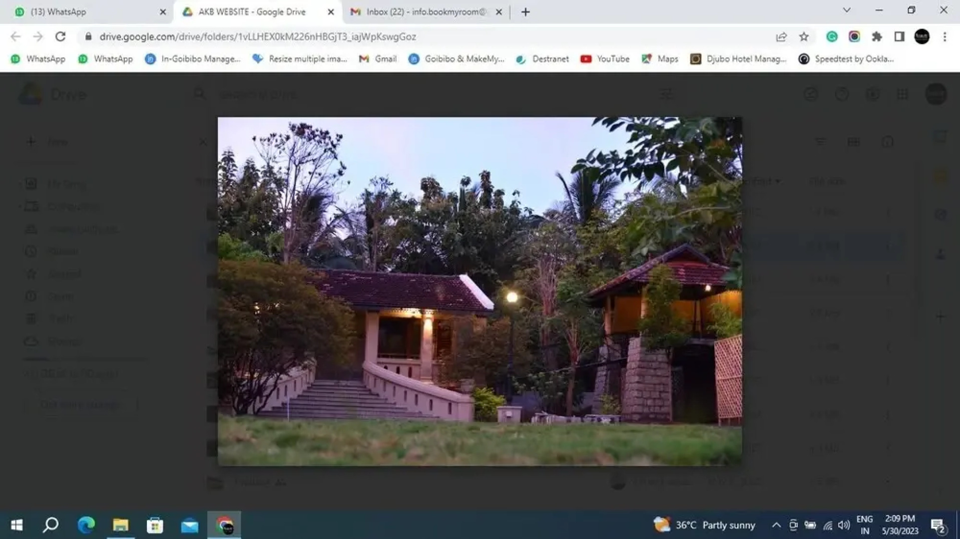 Akshaya Bungalow by Sparsa