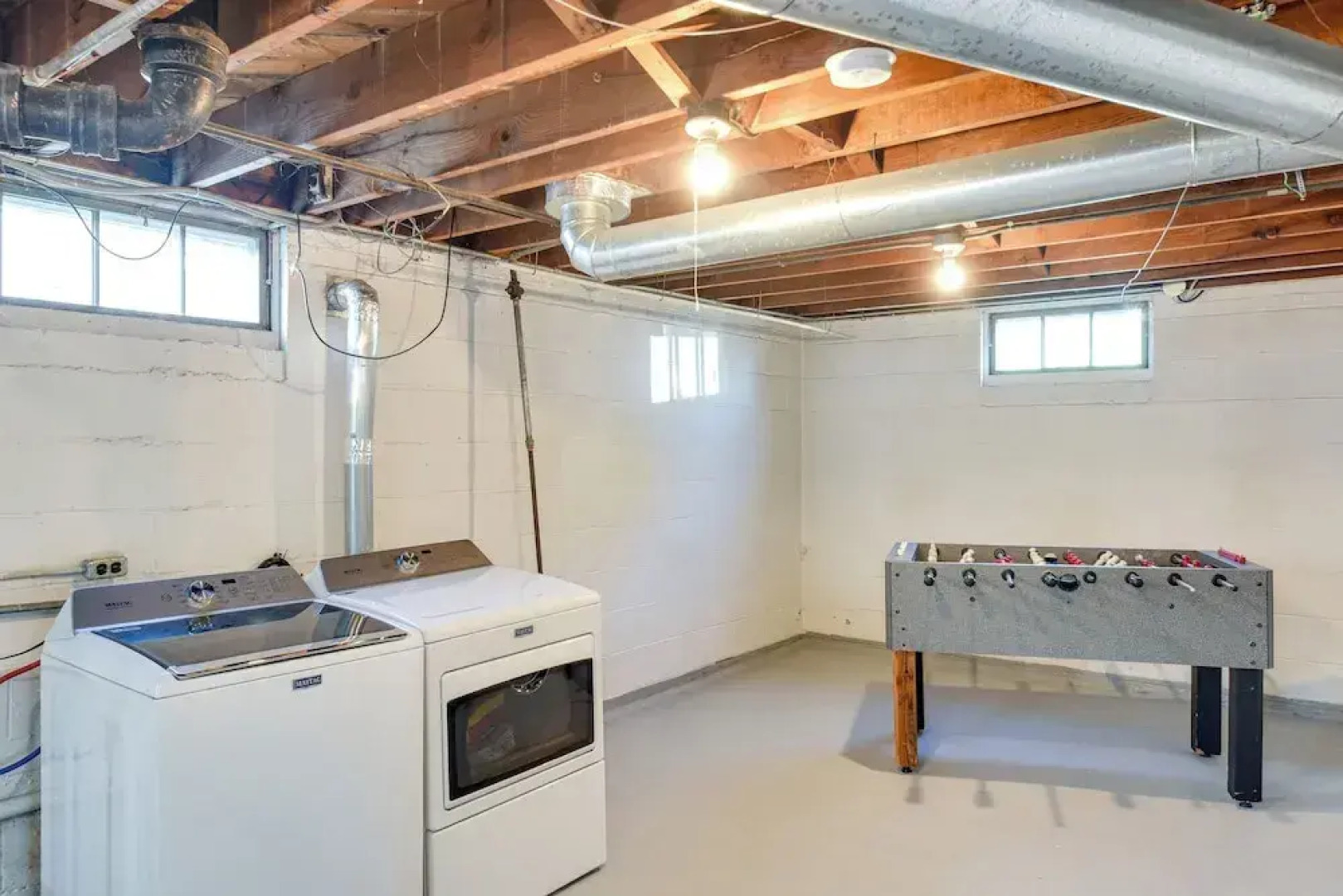 Quaint Cedar Rapids Home, 4 Mi to Downtown!