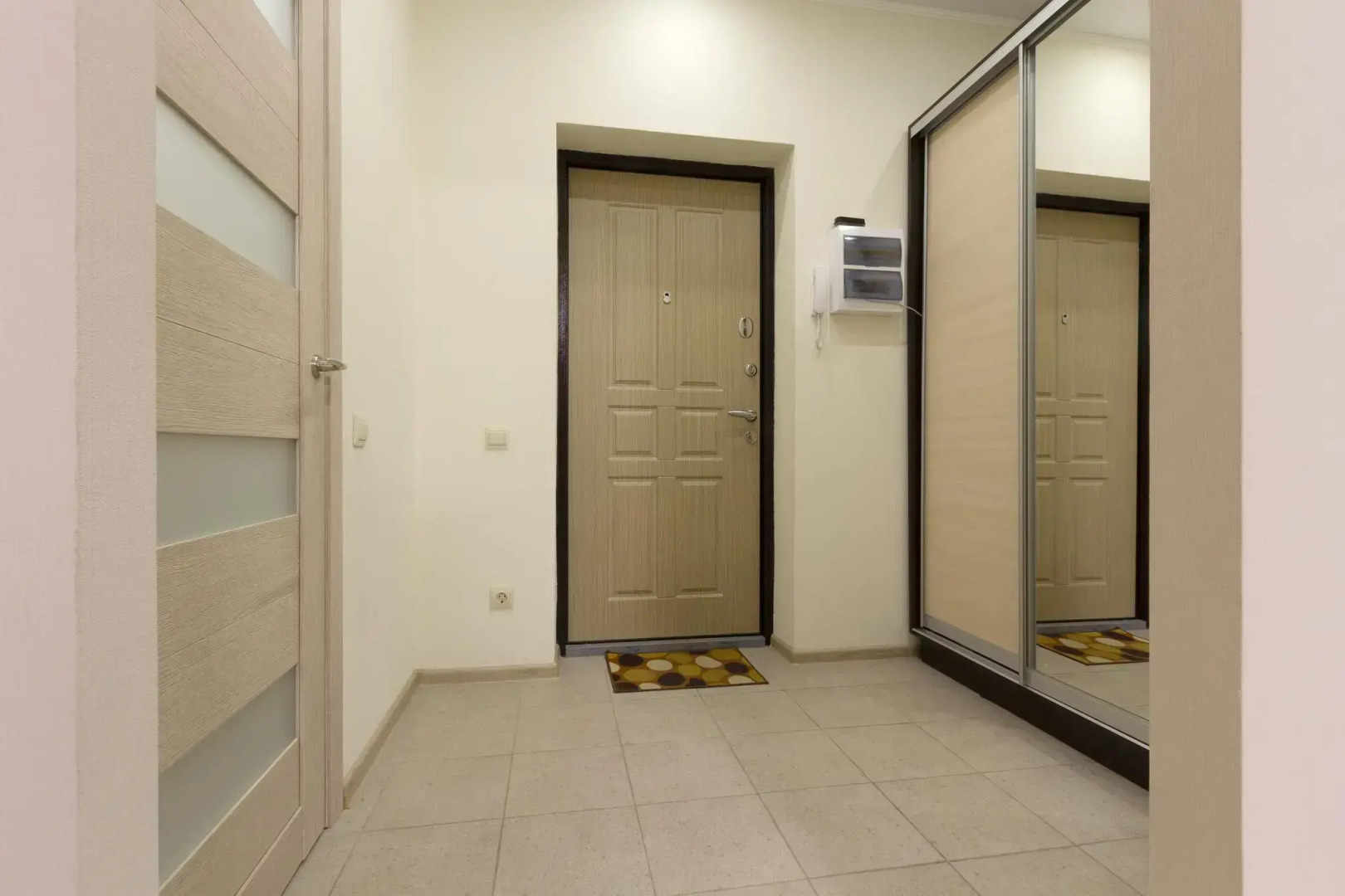 Green FOX на Набережной Приволжского Затона 20Г