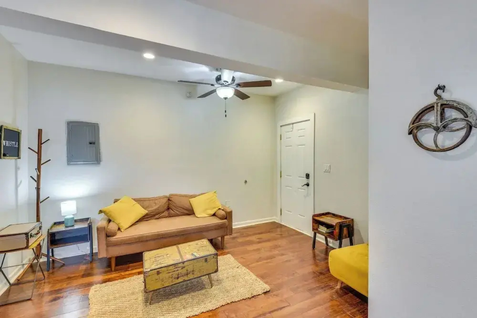 2 Mi to Warren Dunes - Bright Sawyer Apartment!