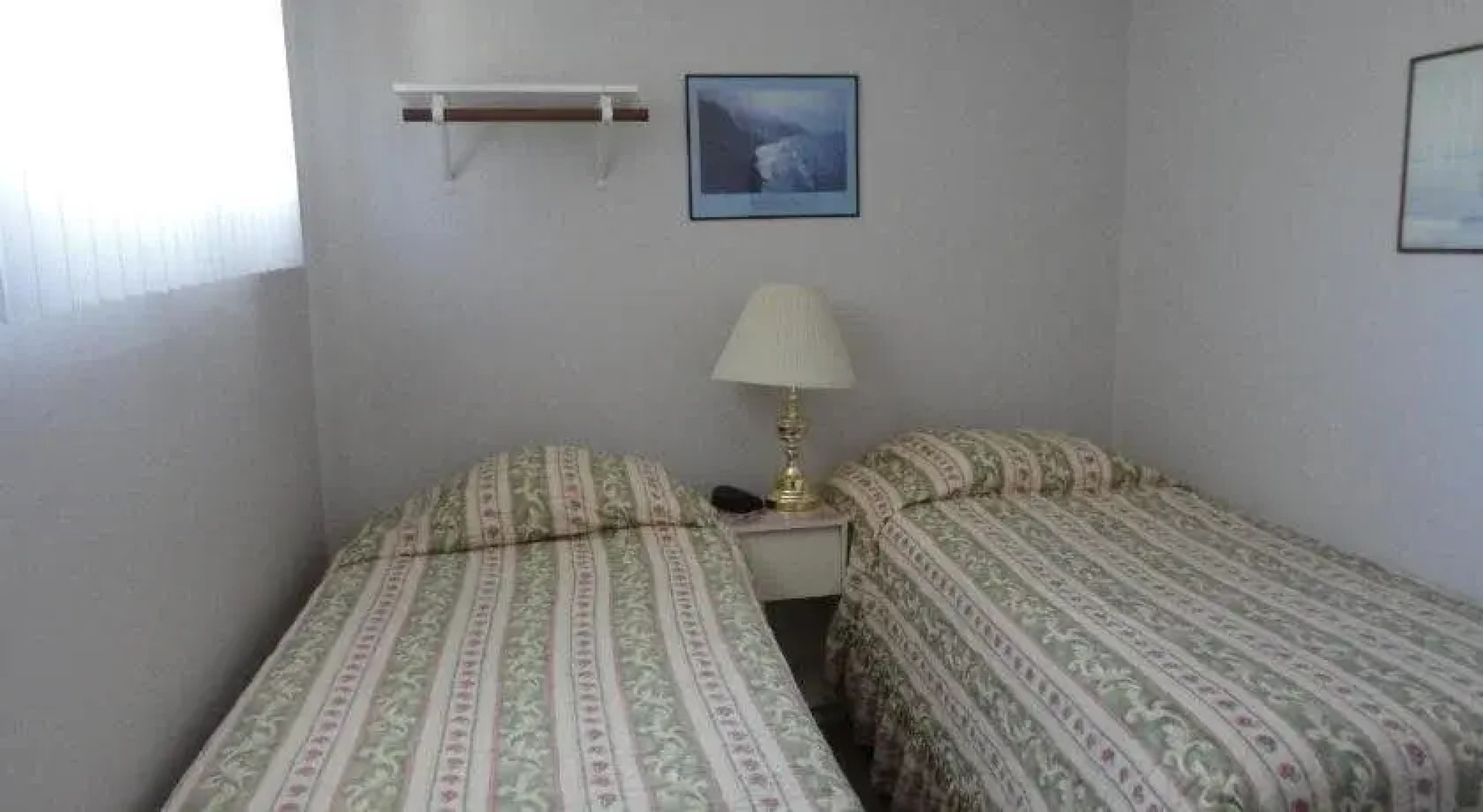 Bella Villa Motel & Resort