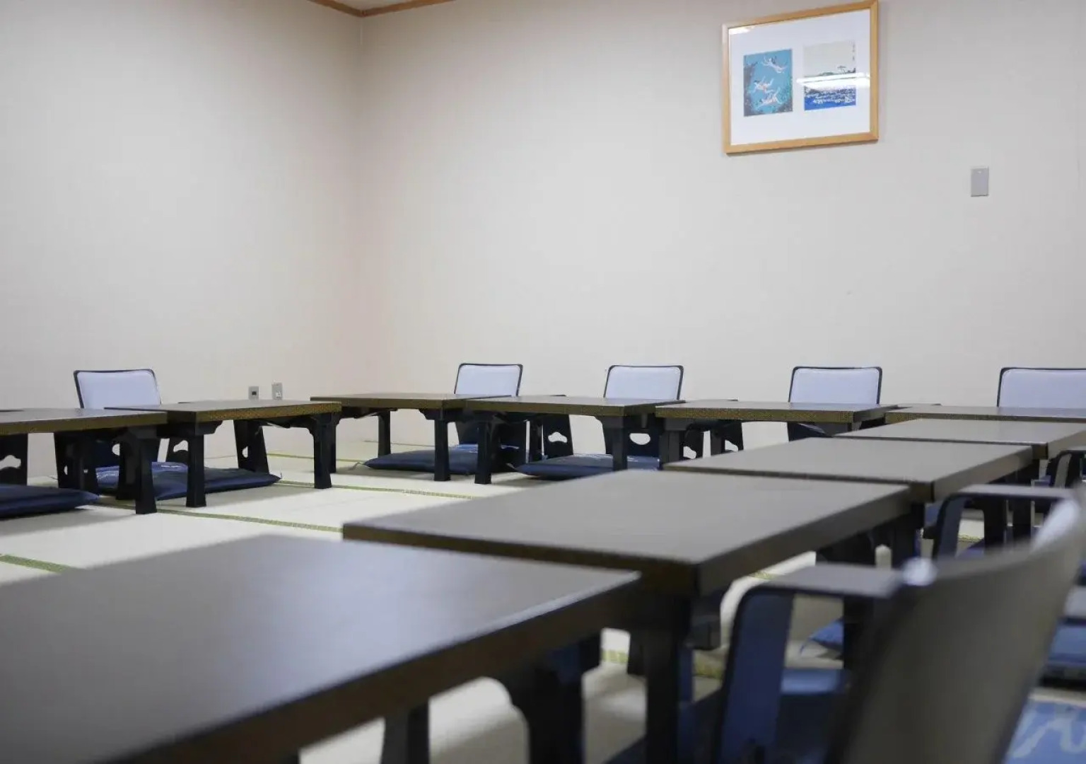 Wisterian Life Club Toba