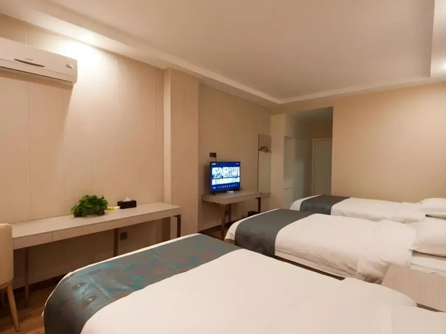 Shell Huaibei City Xiangshan District Cuifeng Road Hotel
