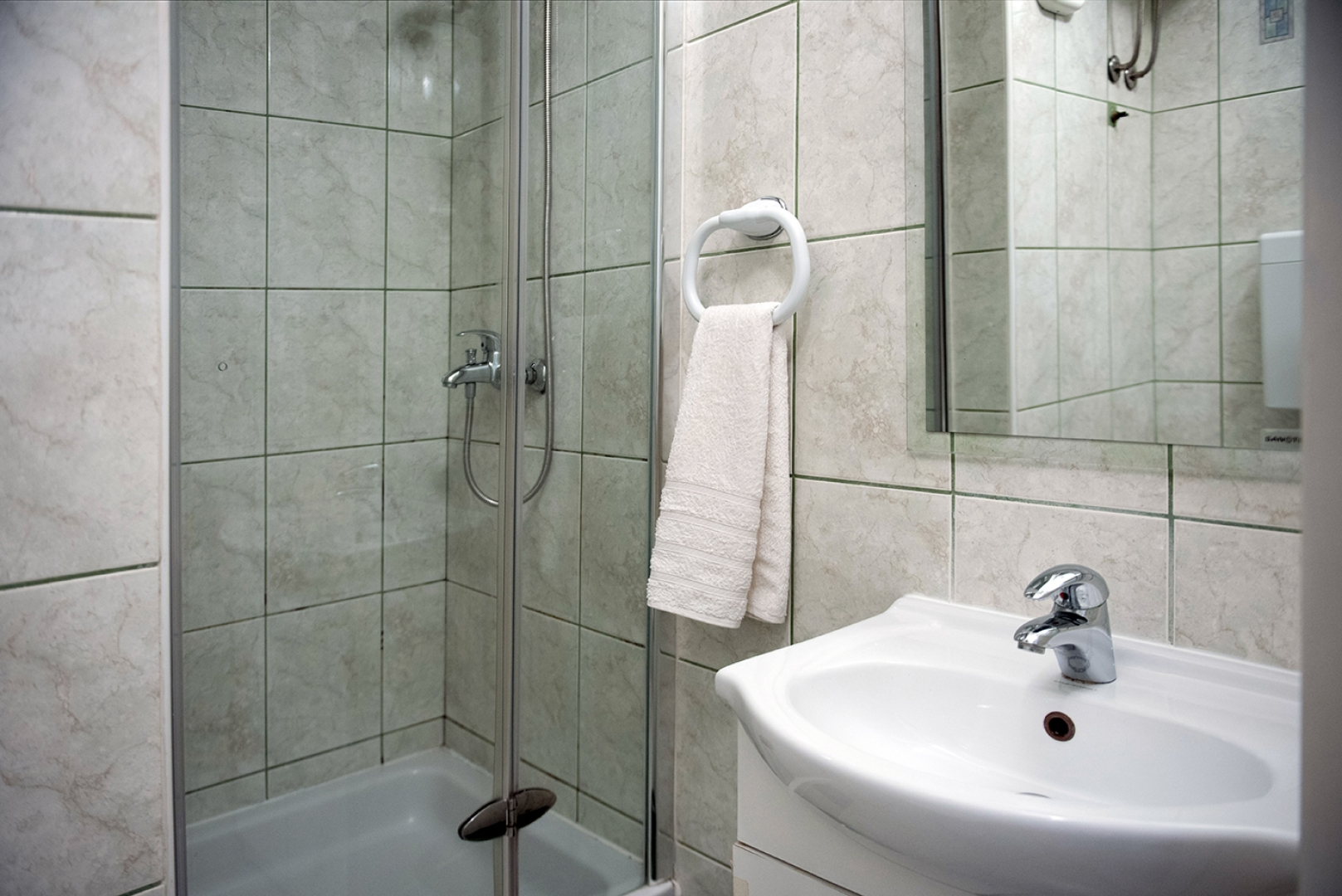 Room Robi - 50m from beach R1 Podstrana, Riviera Split