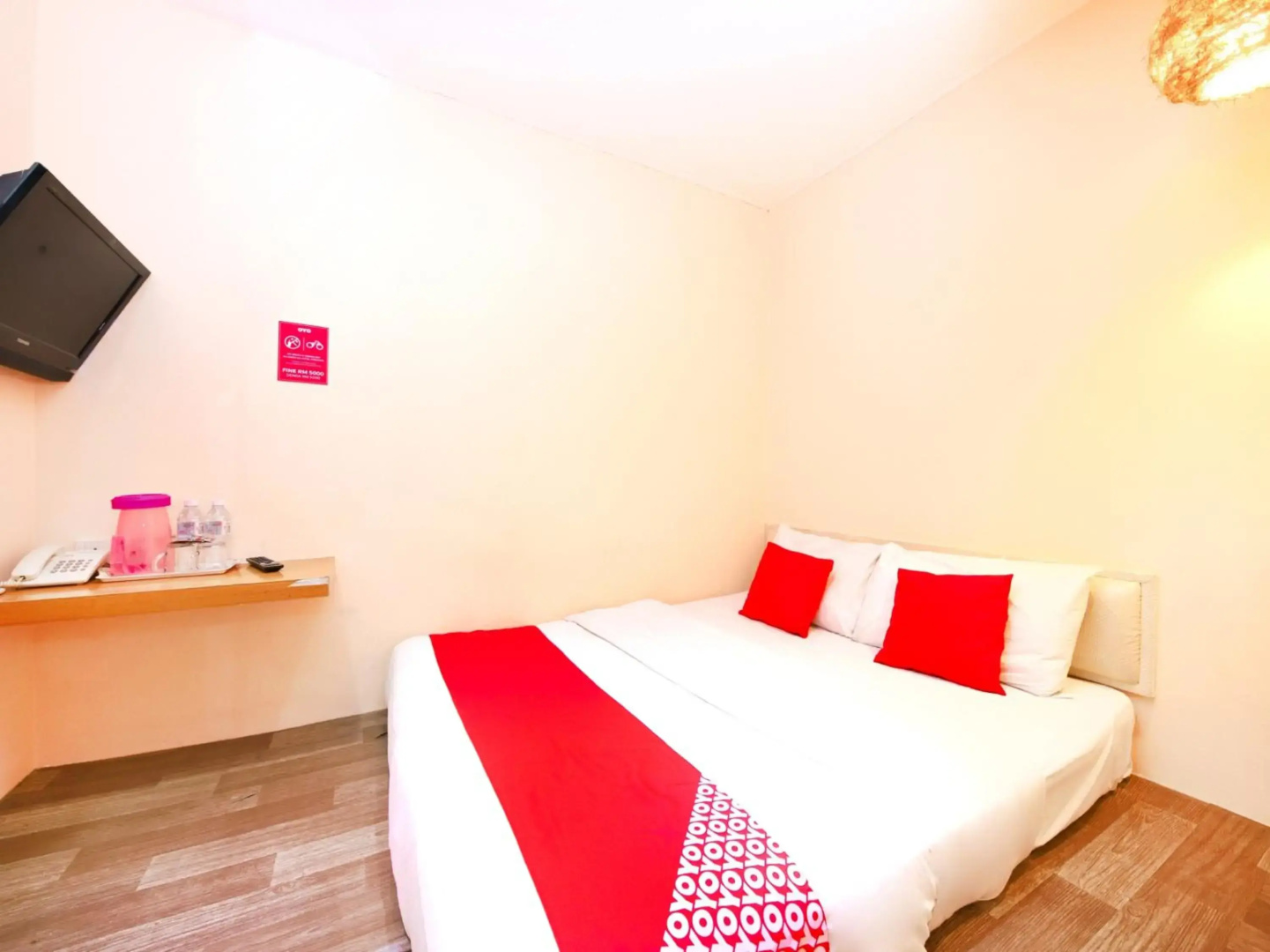 OYO 479 The Green Hotel