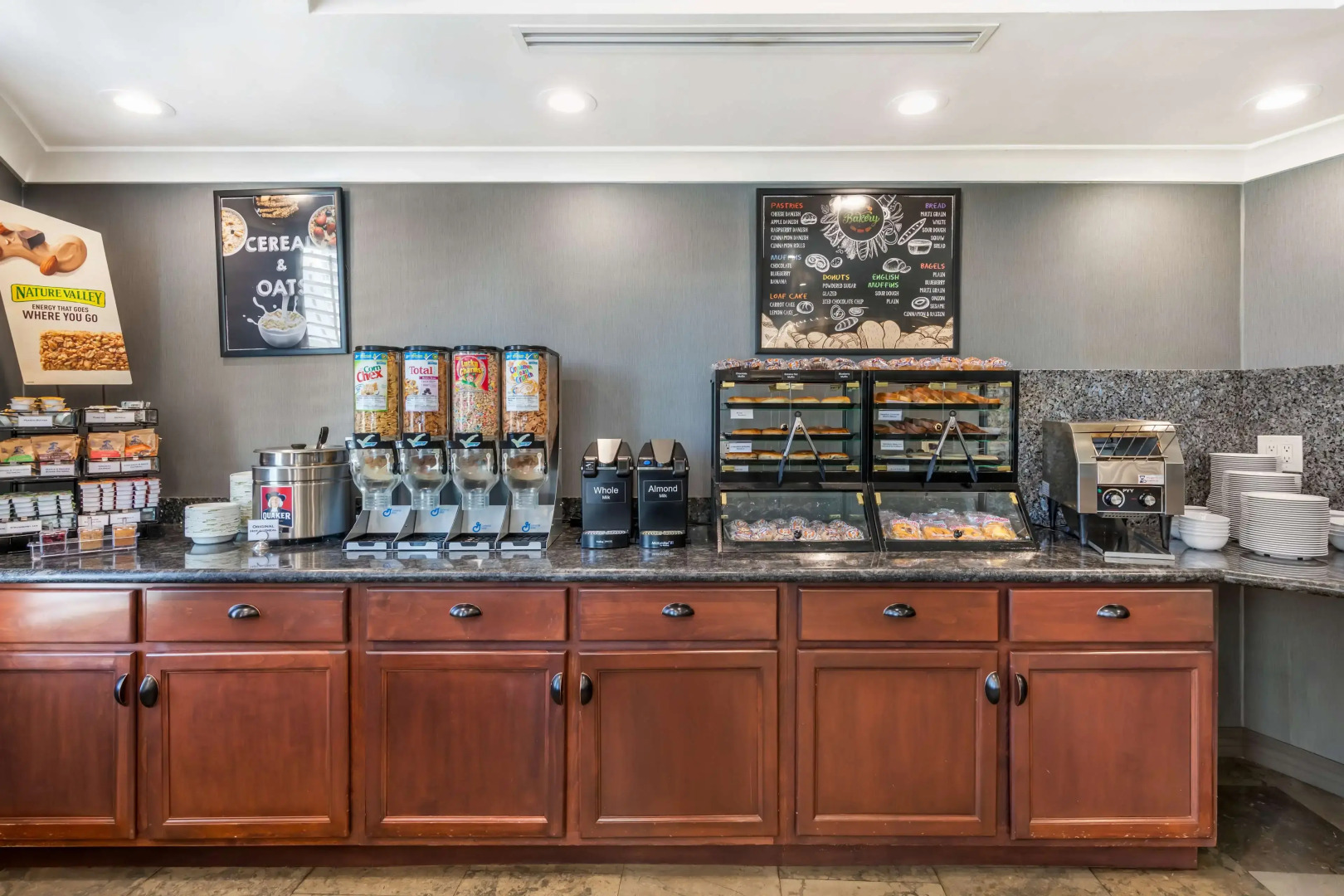 Best Western Plus Avita Suites