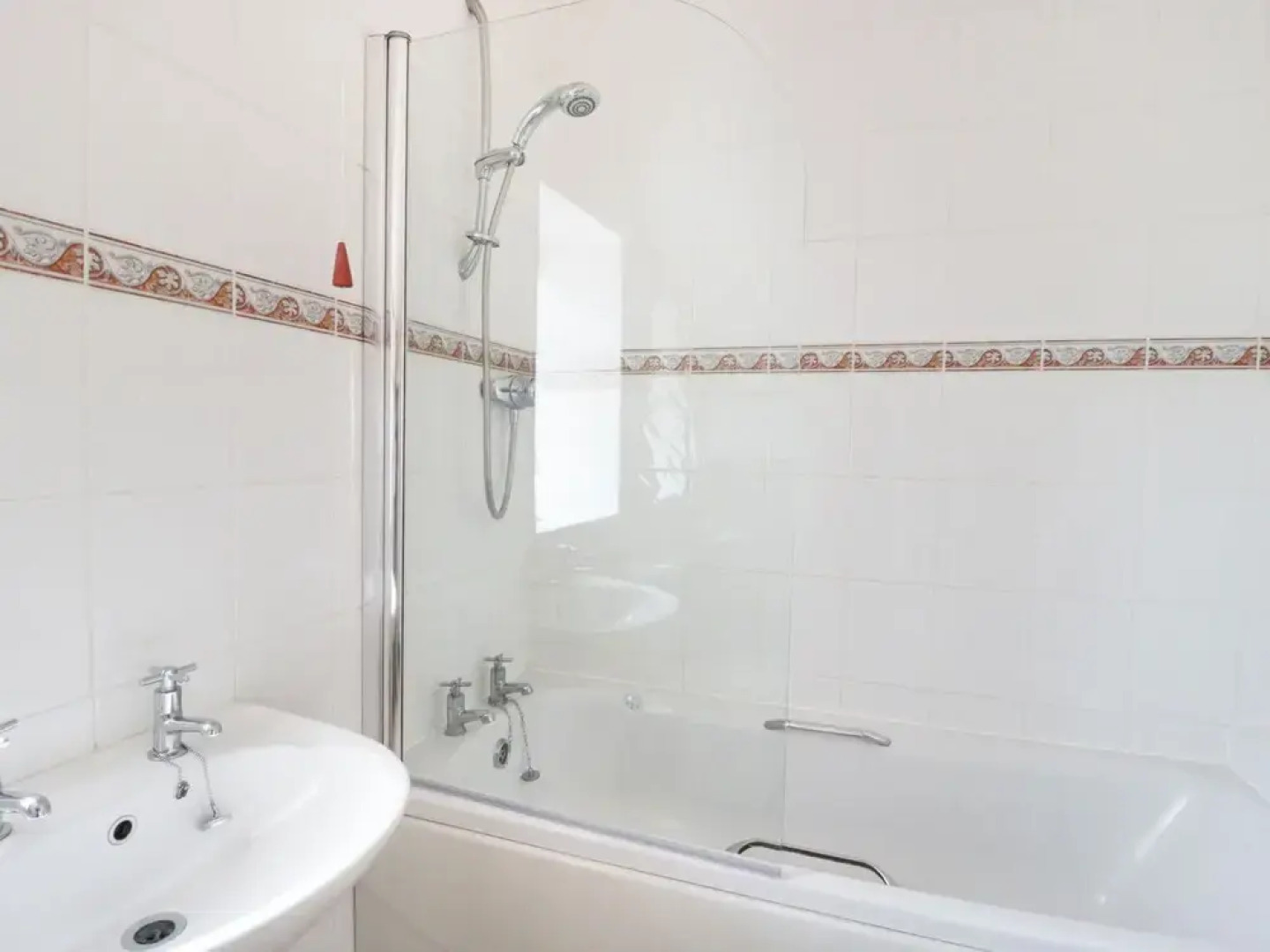 1 Tyn Y Coed Cottages