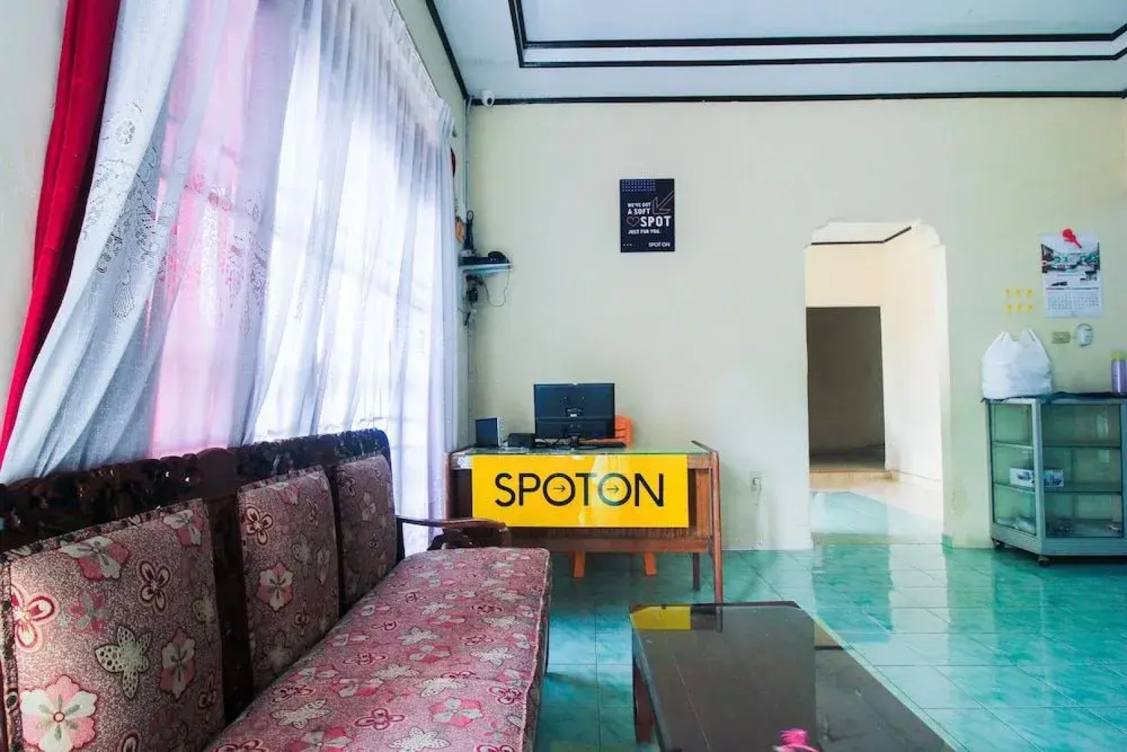 Spot On 2370 Berkah Homestay Syariah