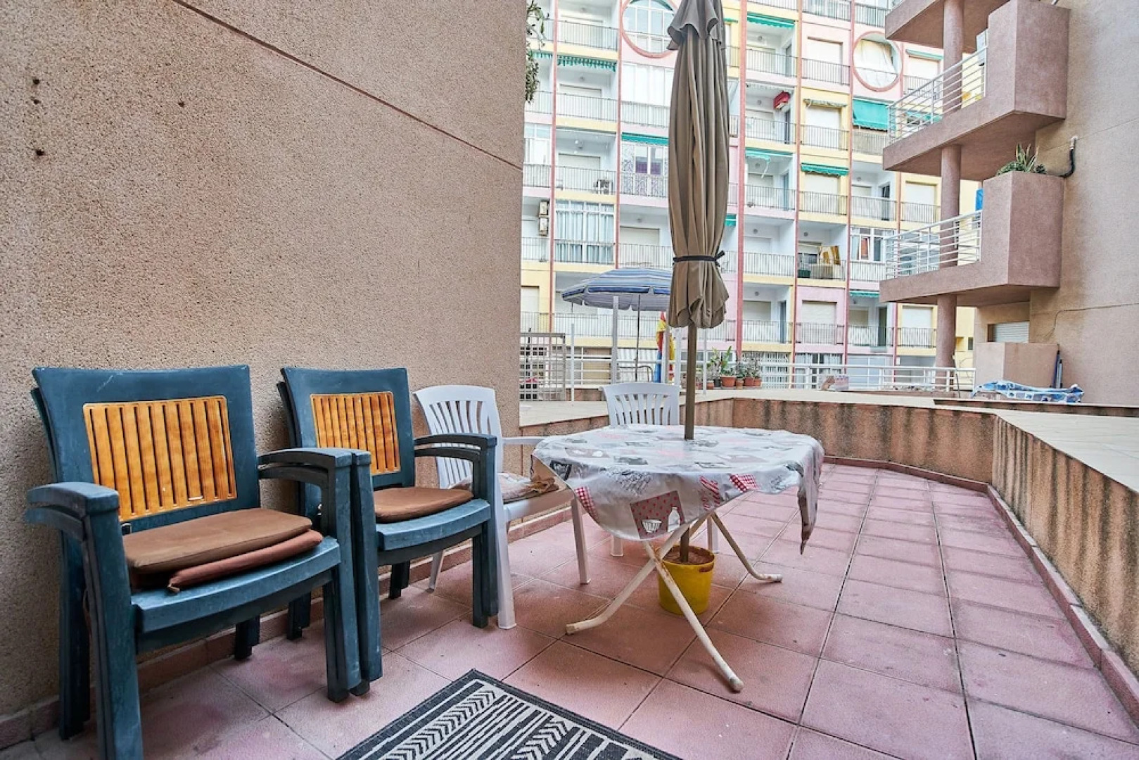 Espanhouse Los Gases 52