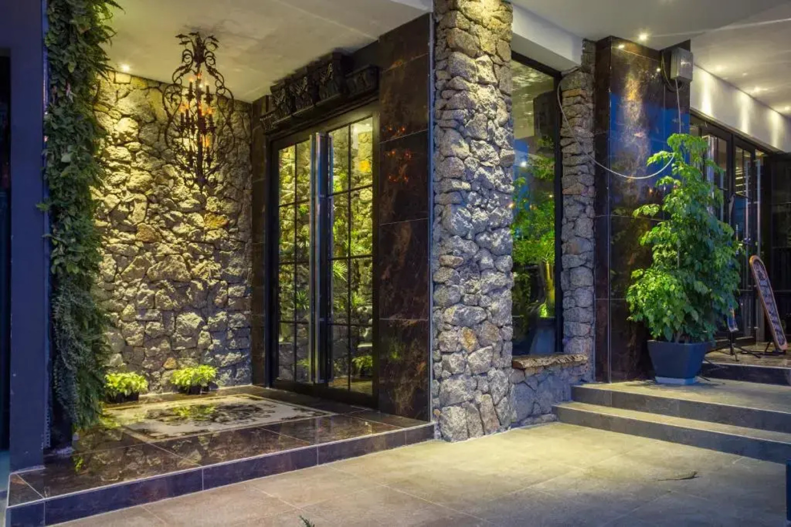 Midori Concept Hotel