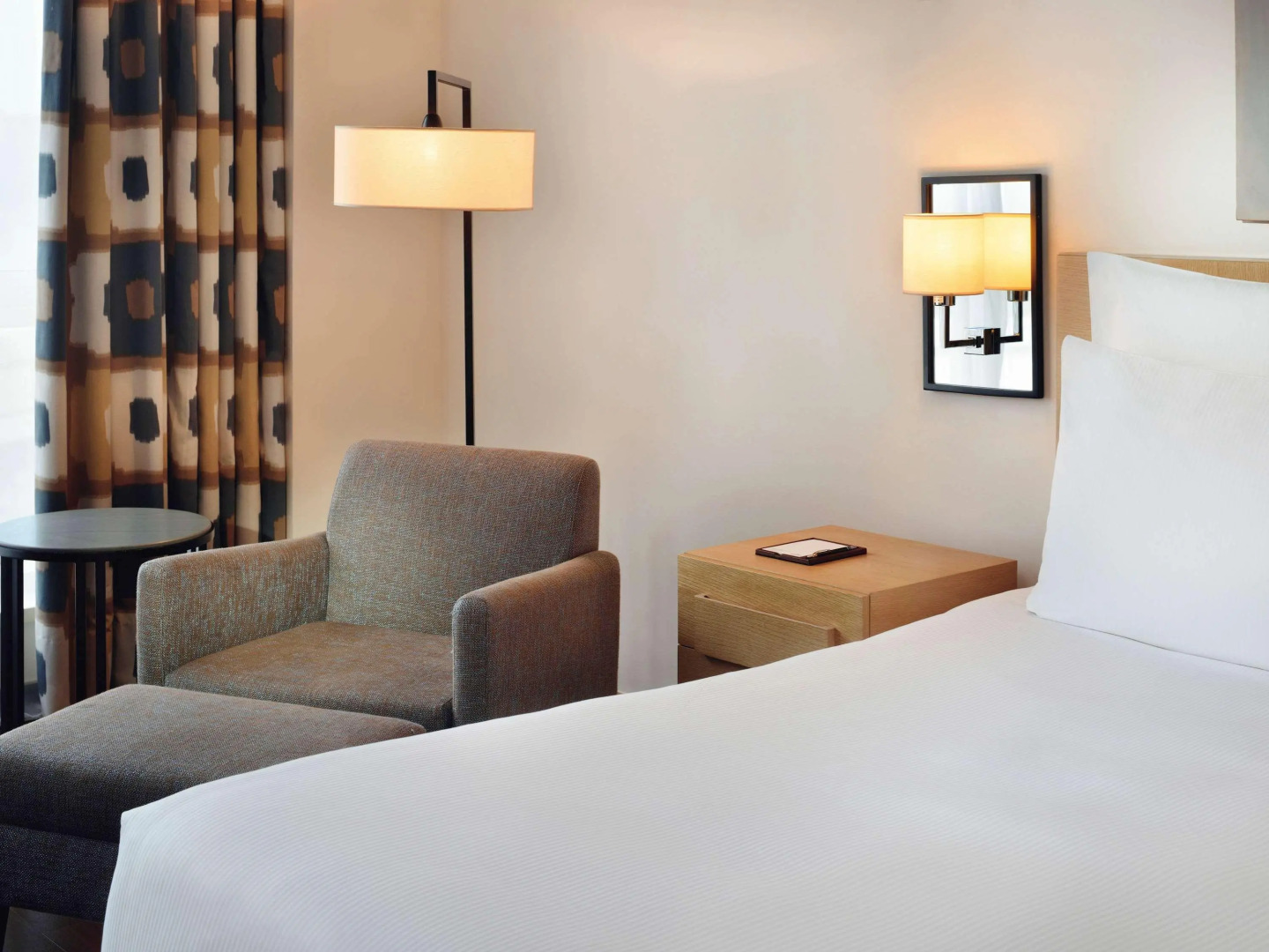 Mövenpick Ambassador Hotel Accra