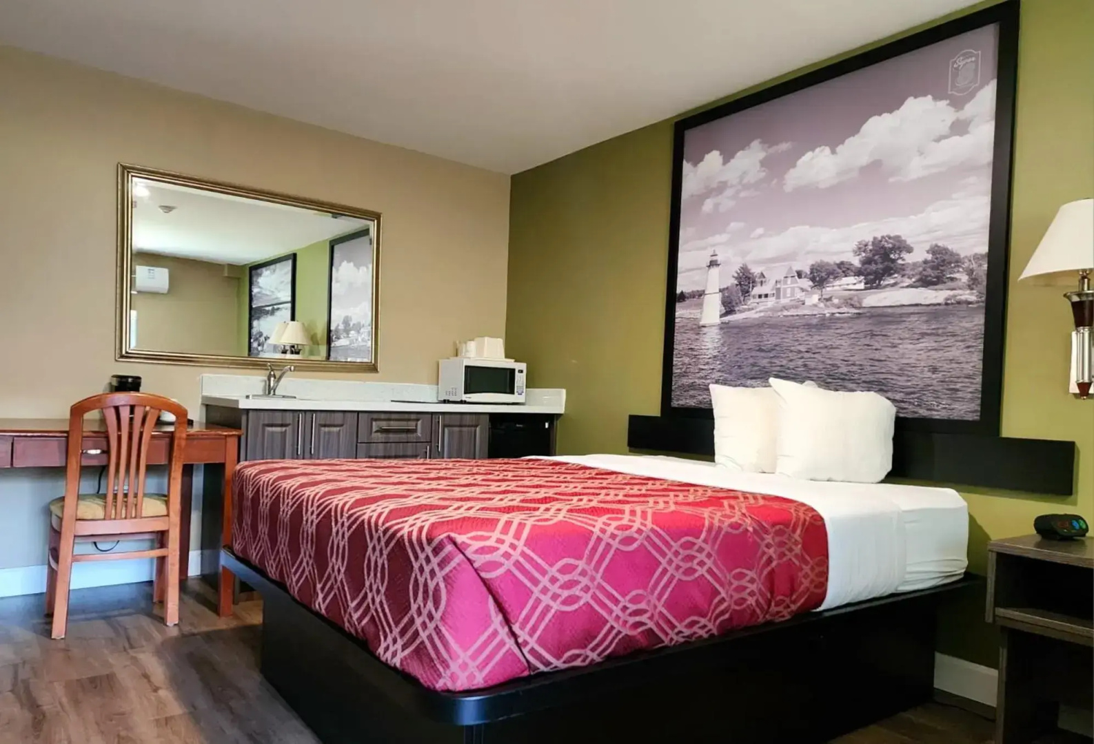 Super 8 by Wyndham Pembroke
