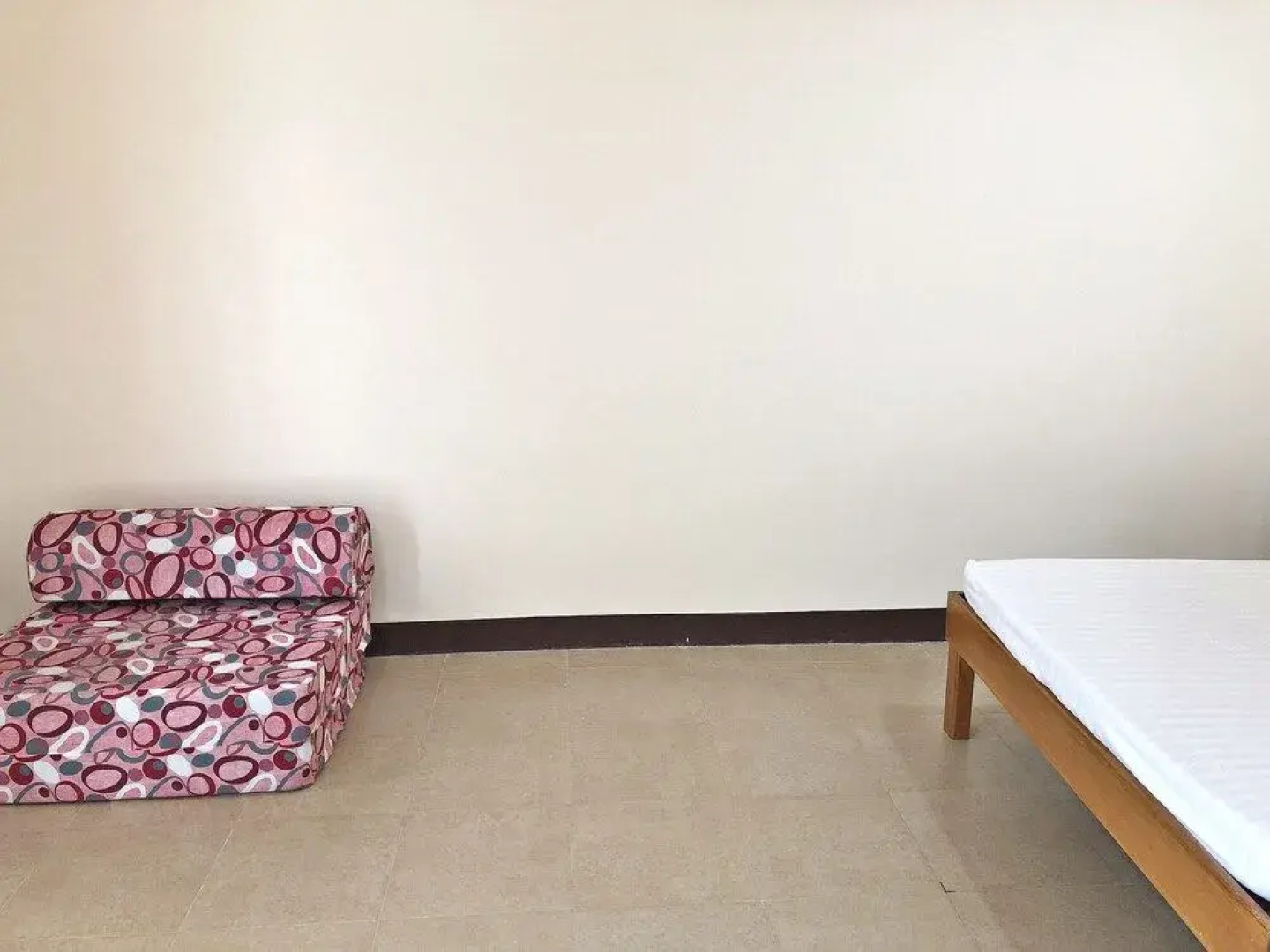 Racadisson Tourist Inn