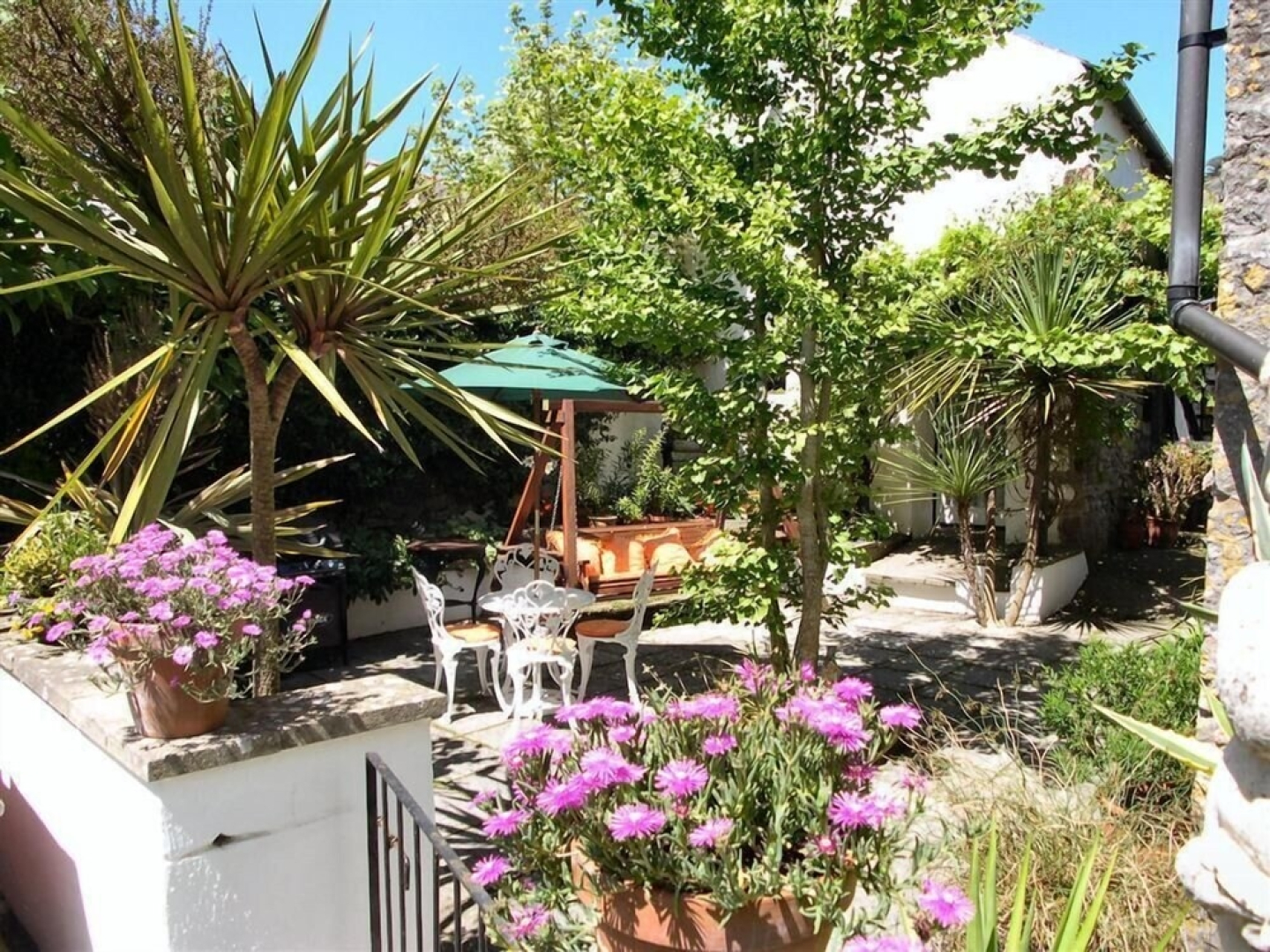 The Stables - 1 Bedroom Apartment