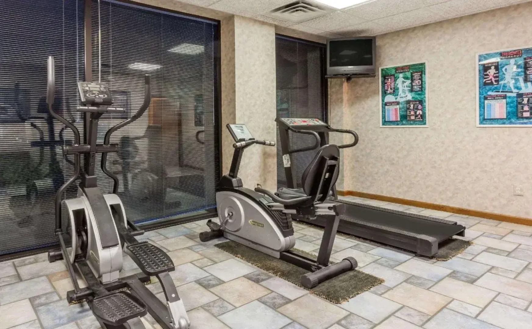 Red Roof Inn Staunton