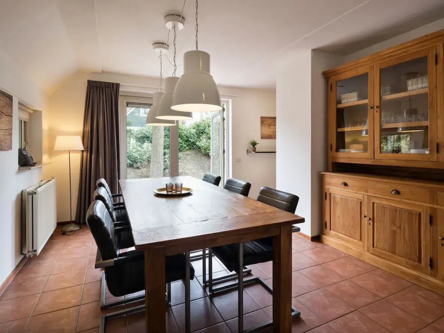 Romantic Villa With a Dishwasher, Near a National Park