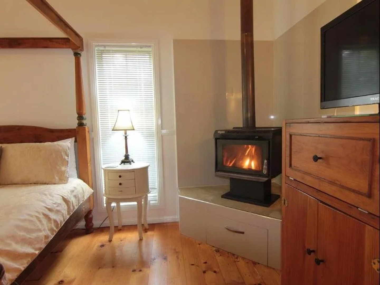 Maz's Tamborine Mountain Accommodation