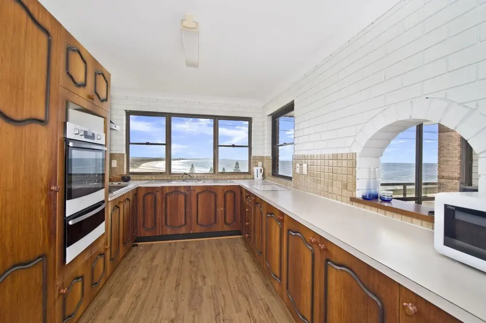 Pacifica - All About The View