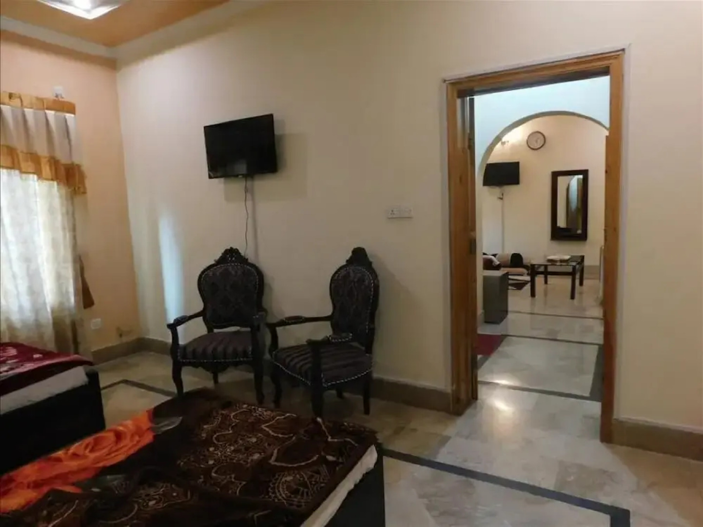 Royal Emirates Residence