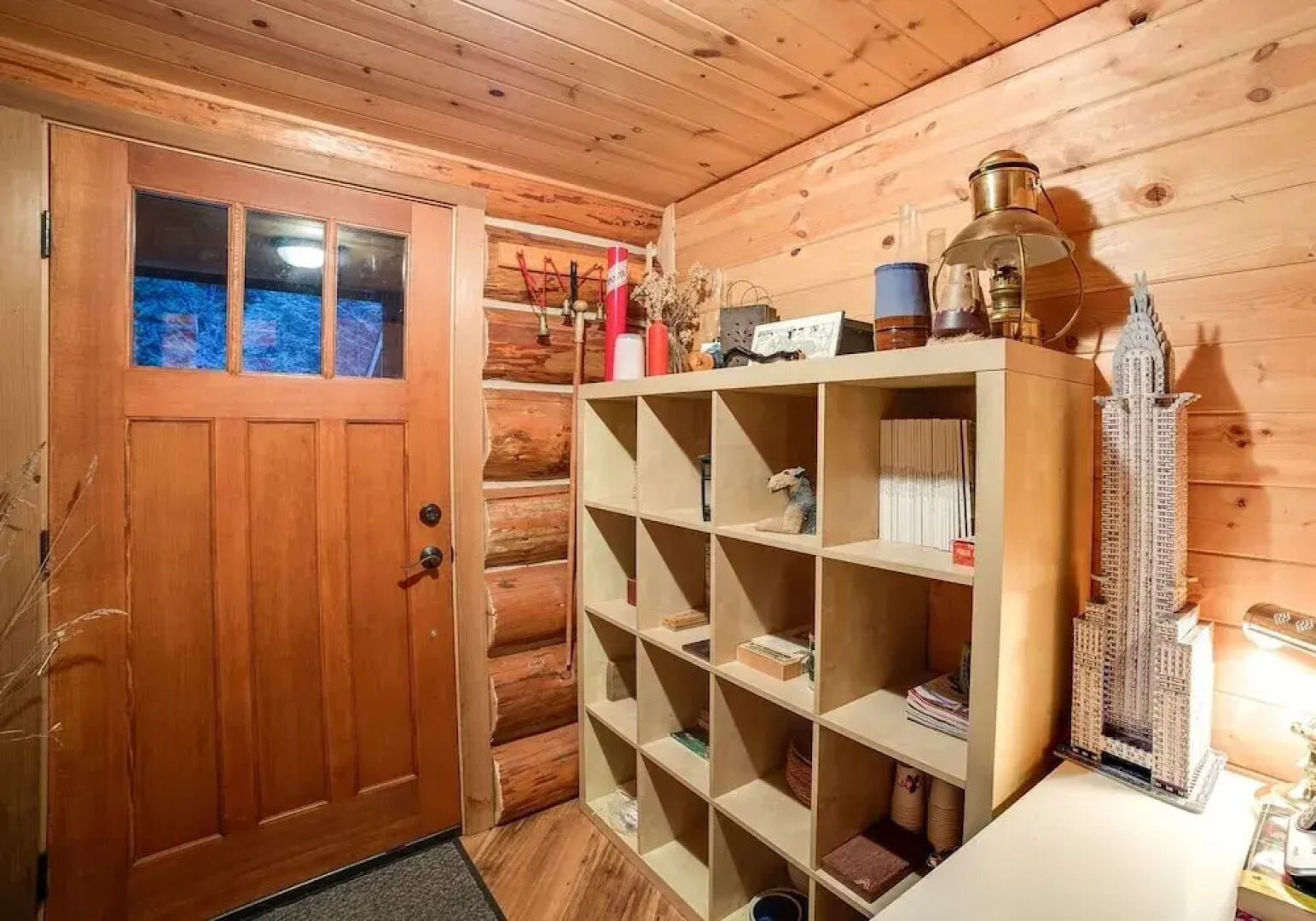 97mf - Lakeside - Dock - Bbq - Pets Ok - Sleeps 6 3 Bedroom Home by RedAwning