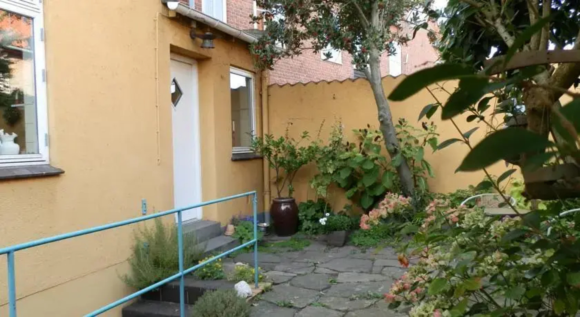 Tværstræde Guesthouse