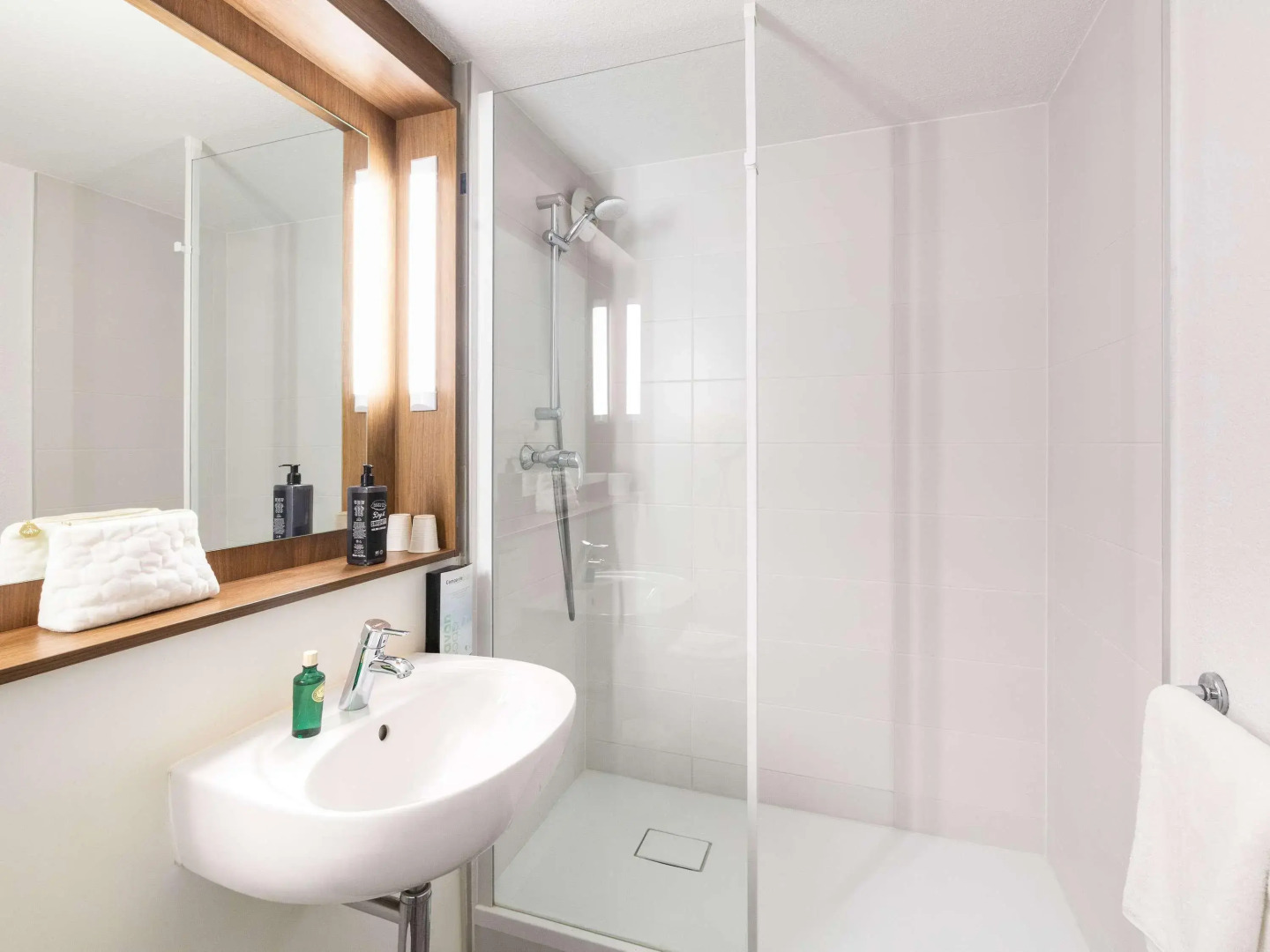 Greet Hotel Angouleme