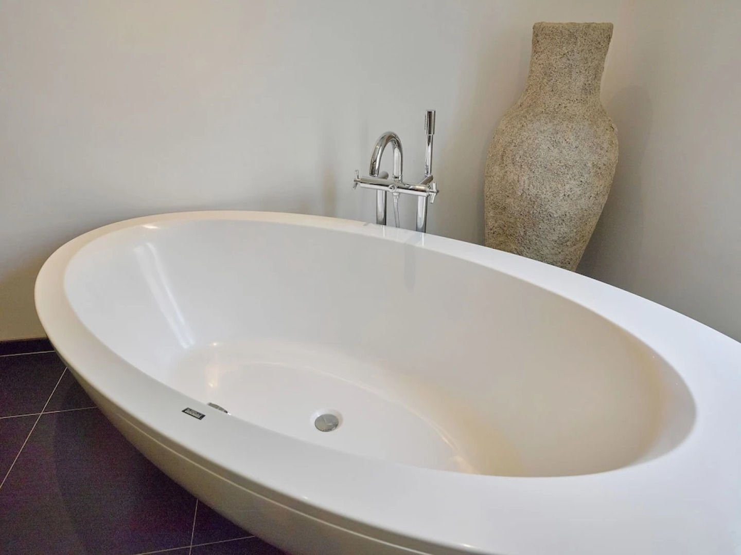 Attractive Holiday Home in Spa with Swimming Pool