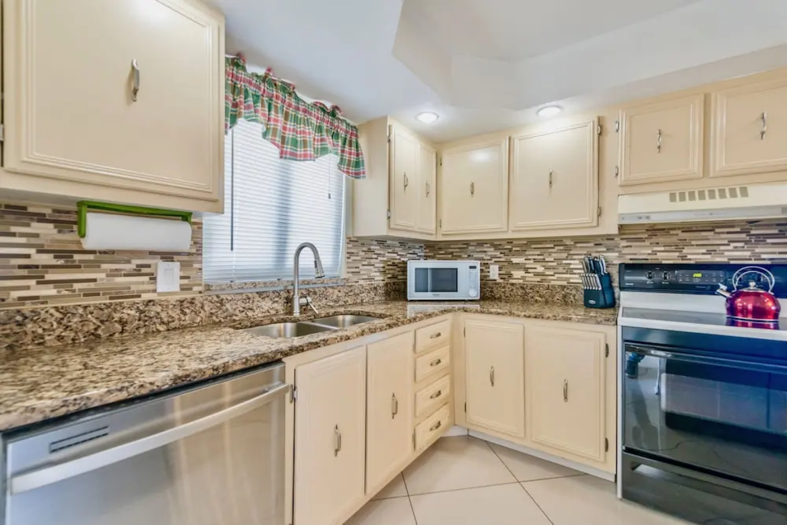 Cocoa Beach Towers by Happy Palm Stays