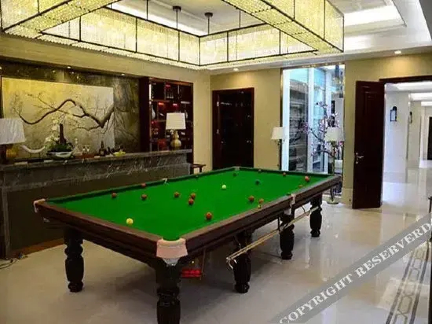 Jinshi Longmuwan Hot Spring Hotel