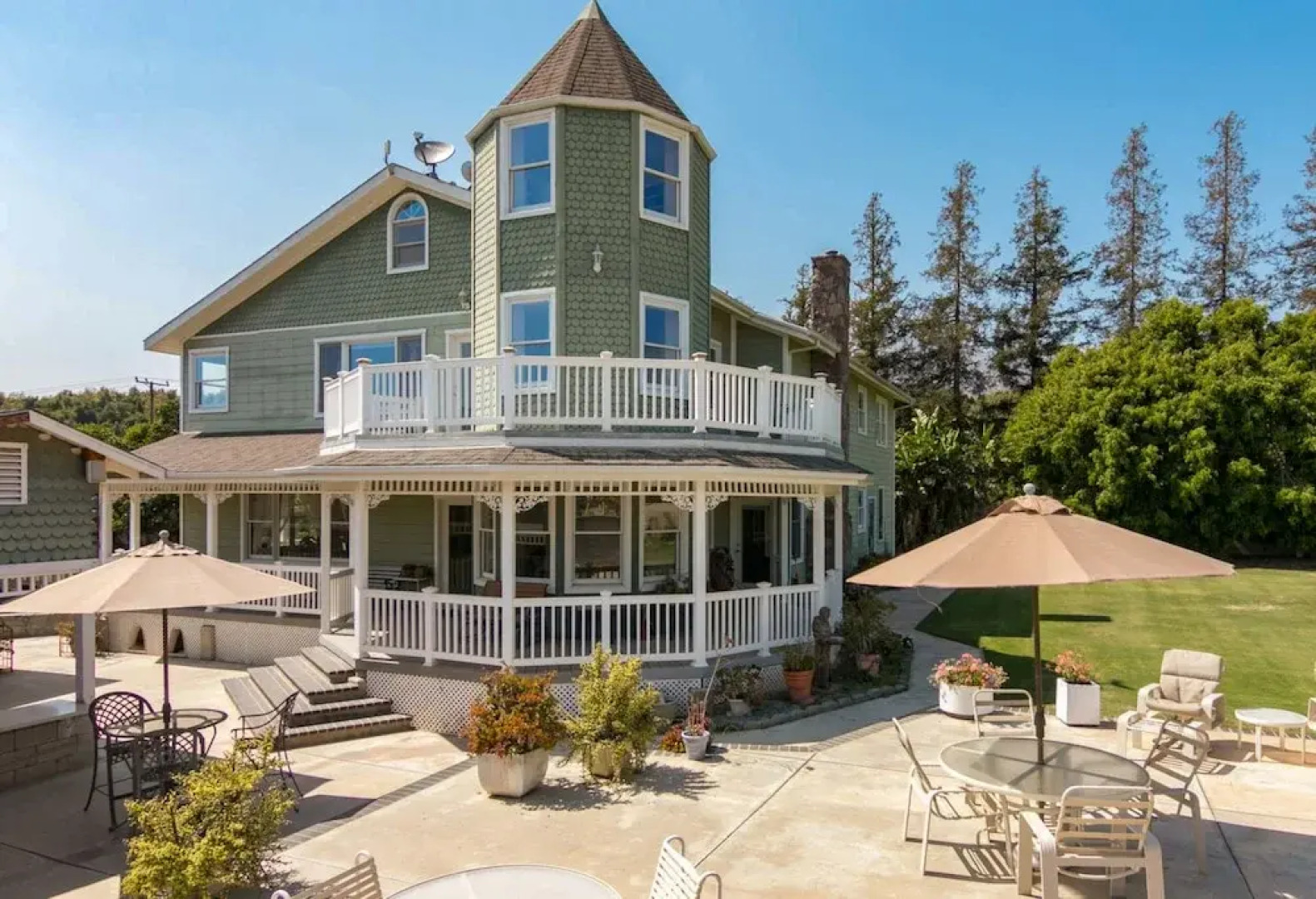 1 South Atmore Rd Home 5 Bedrooms 4.5 Bathrooms Home