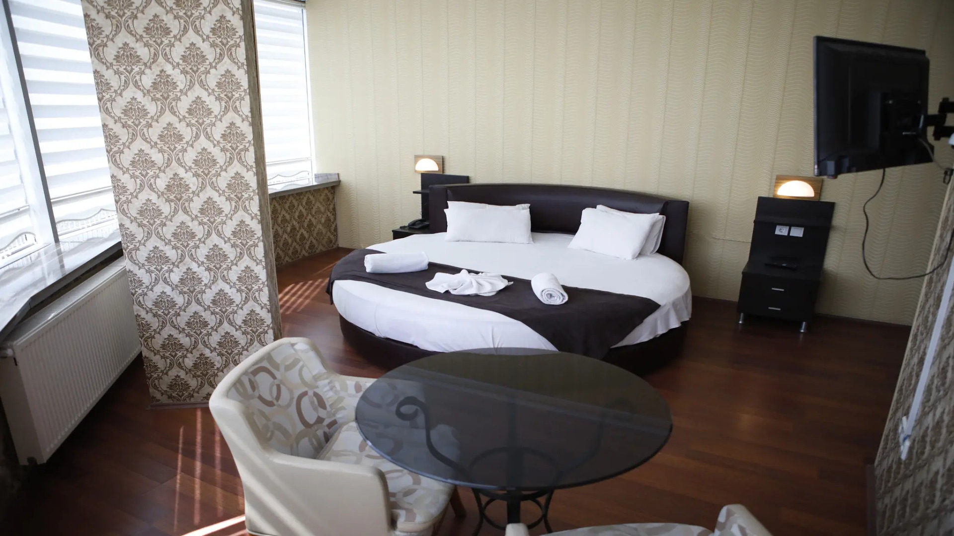 Silivri Safir Hotel & Resort Beach And Restaurant