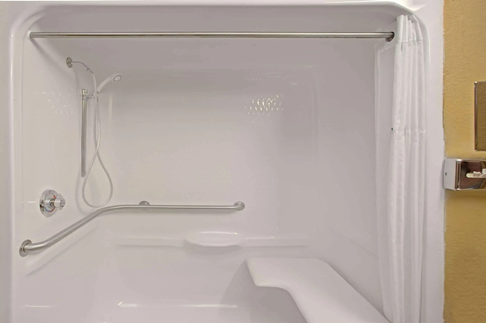 Microtel Inn & Suites by Wyndham Cartersville