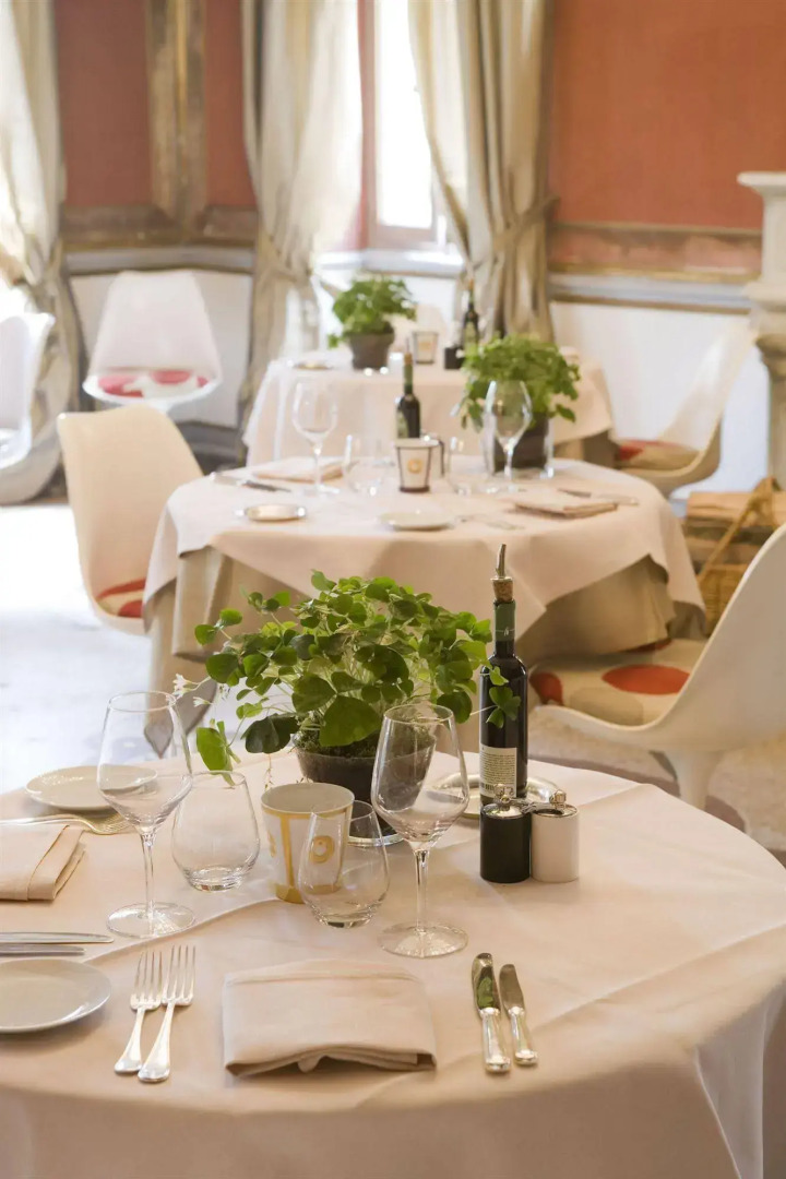 Hotel Château Des Alpilles