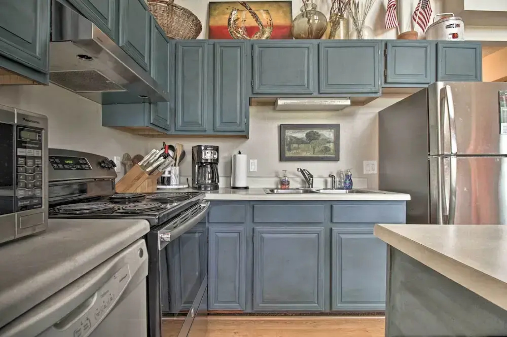 Cozy Wintergreen Cabin Near Mountain Inn & Slopes!