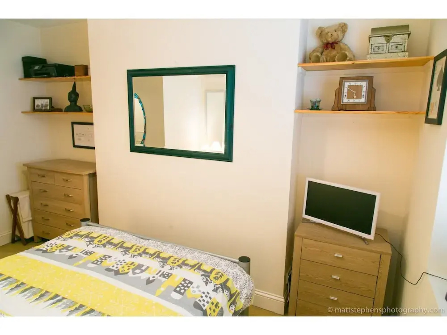 Perfect Brighton 2 Bed With Sea View!