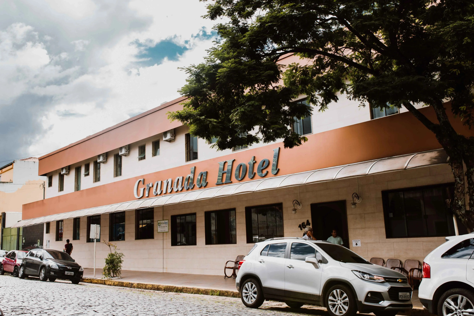 Alzira Granada Hotel