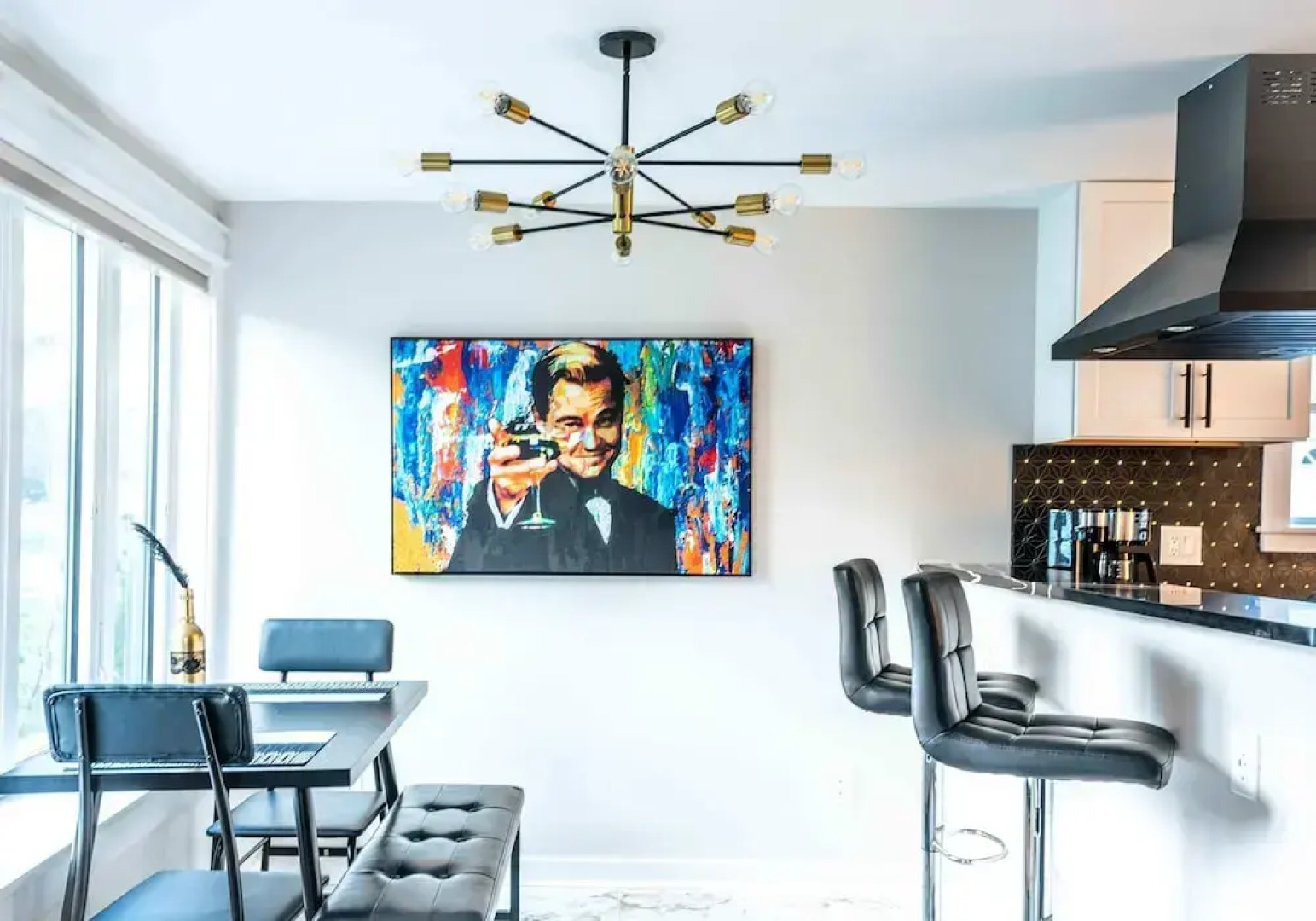 Gatsby Theme Near Downtown w Game Room, EV Charger