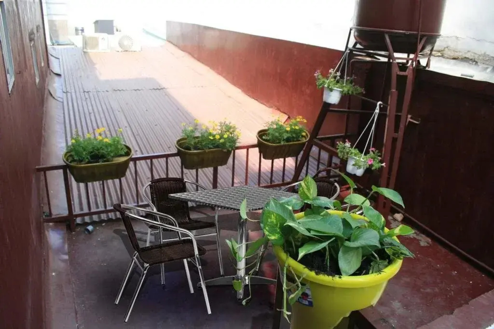 Saigon Friends Hostel