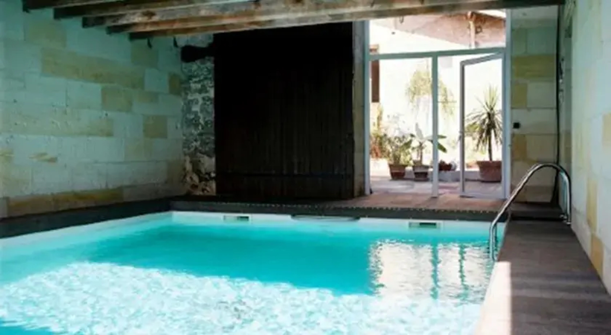 Maison DHôtes LArbre Rouge